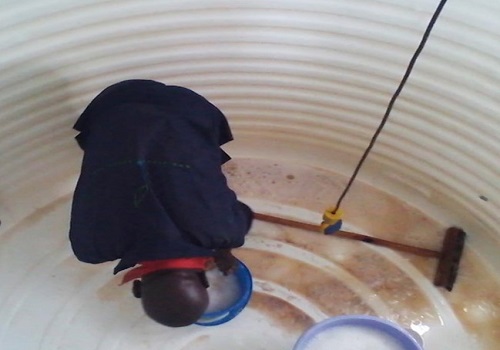 Water Tank Cleaning (Overhead 500–1000 Ltr)